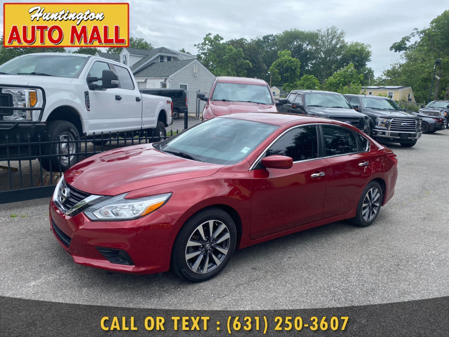 2017 Nissan Altima 2.5 SV Sedan, available for sale in Huntington Station, New York | Huntington Auto Mall. Huntington Station, New York
