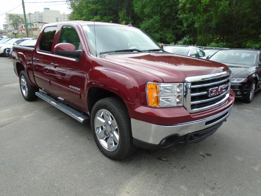 2013 GMC Sierra 1500 4WD Crew Cab 143.5" SLT, available for sale in Waterbury, Connecticut | Jim Juliani Motors. Waterbury, Connecticut
