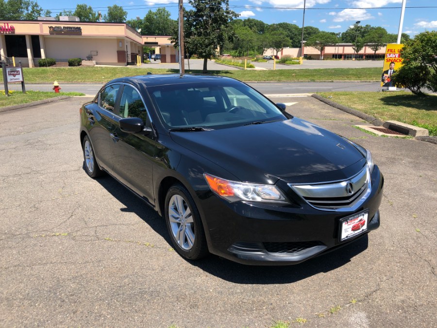 2013 Acura ILX 4dr Sdn 2.0L, available for sale in Hartford , Connecticut | Ledyard Auto Sale LLC. Hartford , Connecticut