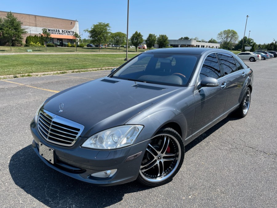 2009 Mercedes-Benz S-Class S550 4MATIC's photo