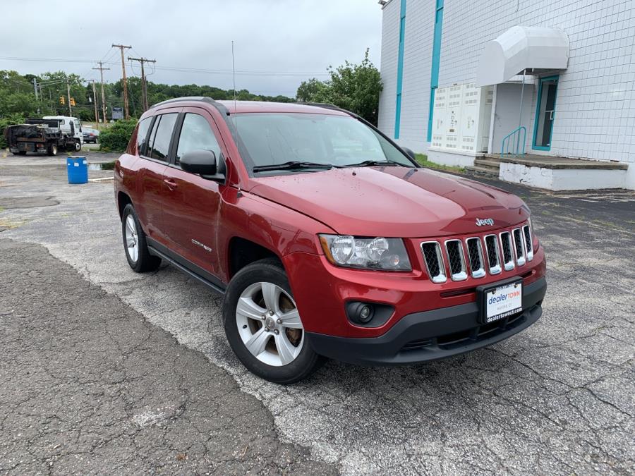 2016 Jeep Compass 4WD 4dr Sport, available for sale in Milford, Connecticut | Dealertown Auto Wholesalers. Milford, Connecticut