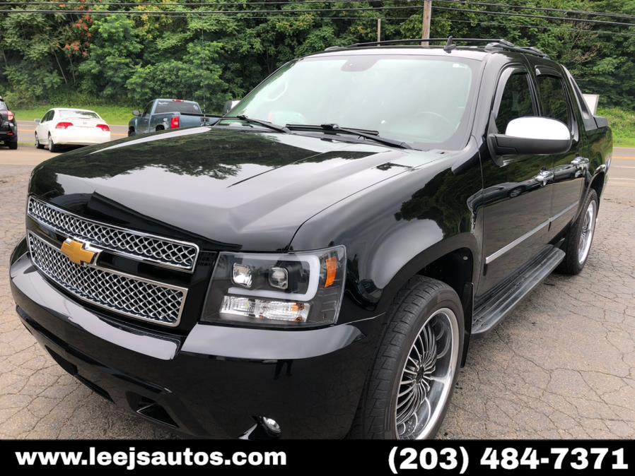 2009 Chevrolet Avalanche 4WD Crew Cab 130" LTZ, available for sale in North Branford, Connecticut | RJ Shore Automotive II. North Branford, Connecticut