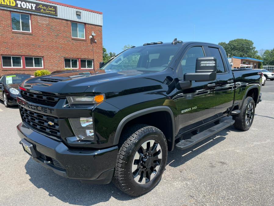 2020 Chevrolet Silverado 2500HD 4WD Double Cab 149" Custom, available for sale in South Windsor, Connecticut | Mike And Tony Auto Sales, Inc. South Windsor, Connecticut