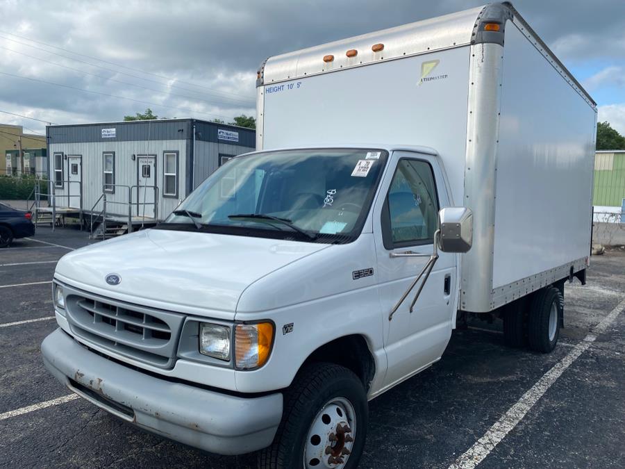 1998 Ford E-Series's photo