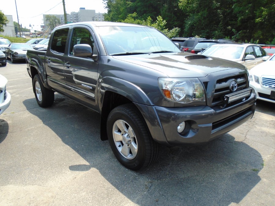 2009 Toyota Tacoma BASE, available for sale in Waterbury, Connecticut | Jim Juliani Motors. Waterbury, Connecticut