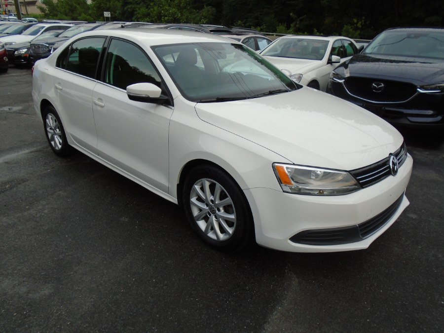 2013 Volkswagen Jetta Sedan SE, available for sale in Waterbury, Connecticut | Jim Juliani Motors. Waterbury, Connecticut
