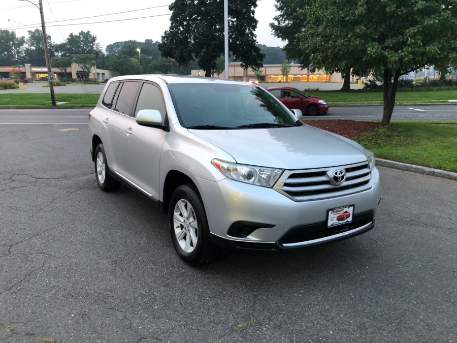 2013 Toyota Highlander 4WD 4dr V6 SE (Natl), available for sale in Hartford , Connecticut | Ledyard Auto Sale LLC. Hartford , Connecticut