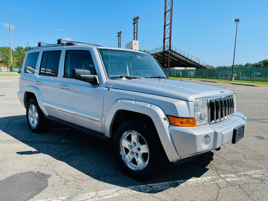 2008 Jeep Commander 4WD 4dr Limited, available for sale in New Britain, Connecticut | Supreme Automotive. New Britain, Connecticut