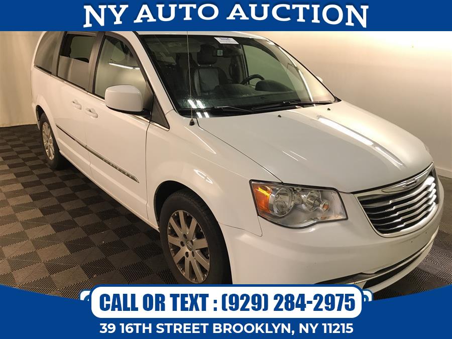 2016 Chrysler Town & Country 4dr Wgn Touring, available for sale in Brooklyn, New York | NY Auto Auction. Brooklyn, New York