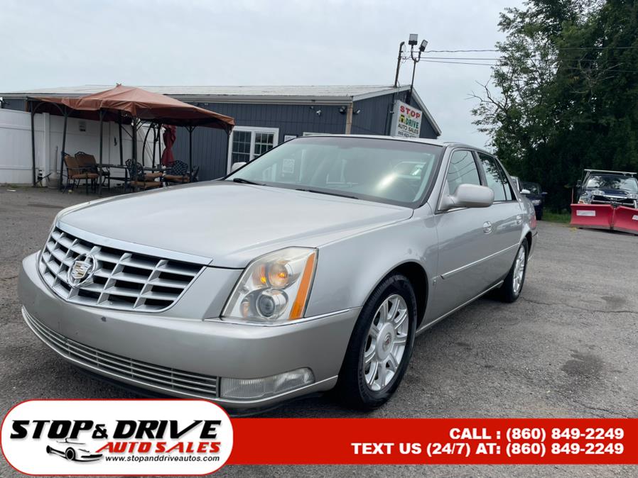 2008 Cadillac DTS 4dr Sdn w/1SC, available for sale in East Windsor, Connecticut | Stop & Drive Auto Sales. East Windsor, Connecticut