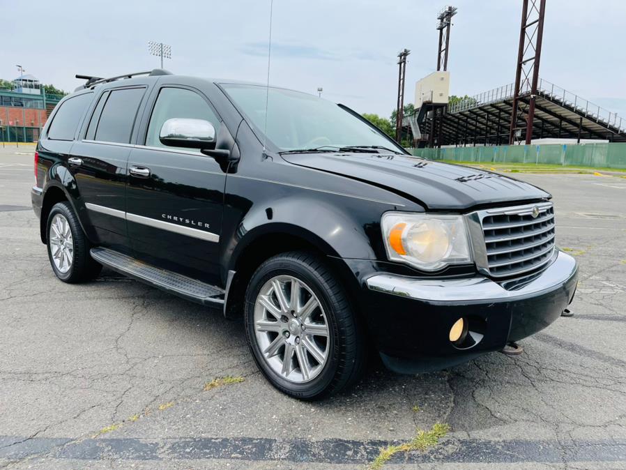 2008 Chrysler Aspen AWD 4dr Limited, available for sale in New Britain, Connecticut | Supreme Automotive. New Britain, Connecticut
