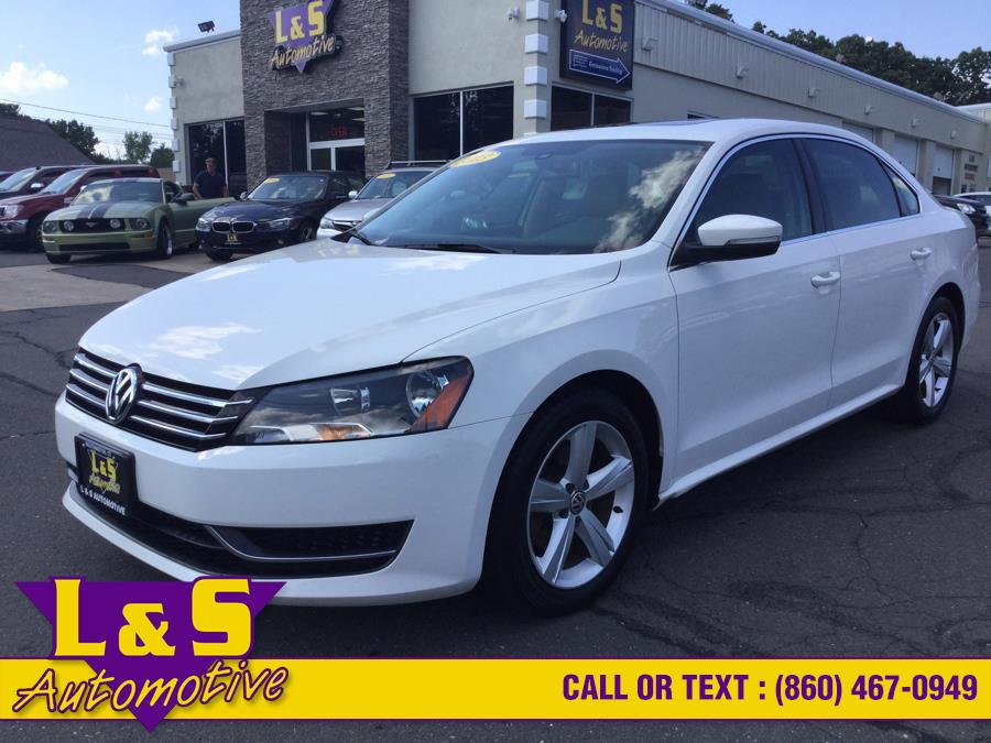 2013 Volkswagen Passat 4dr Sdn 2.5L Auto SE w/Sunroof PZEV, available for sale in Plantsville, Connecticut | L&S Automotive LLC. Plantsville, Connecticut