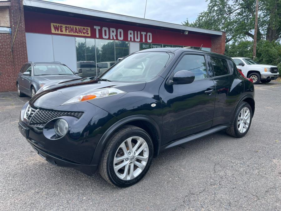2014 Nissan JUKE 5dr Wgn CVT SL AWD Leather & Sunroof Navi Camera, available for sale in East Windsor, Connecticut | Toro Auto. East Windsor, Connecticut