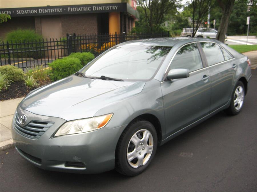 2007 Toyota Camry LE 4dr Sedan (2.4L I4 5A), available for sale in Massapequa, New York | Rite Choice Auto Inc.. Massapequa, New York