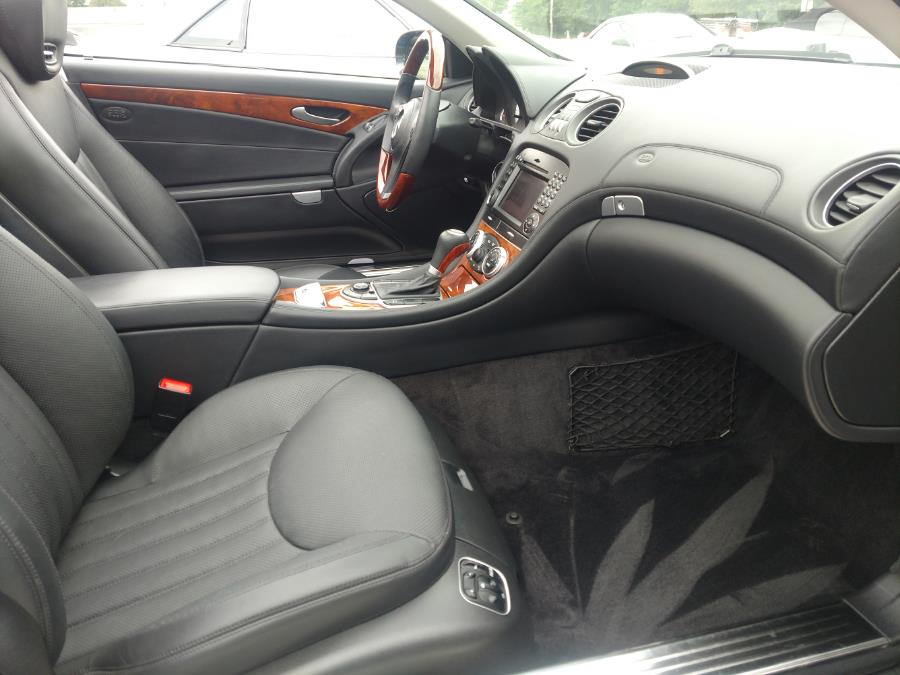 2009 Mercedes-Benz SL-Class SL550 - Photo 7