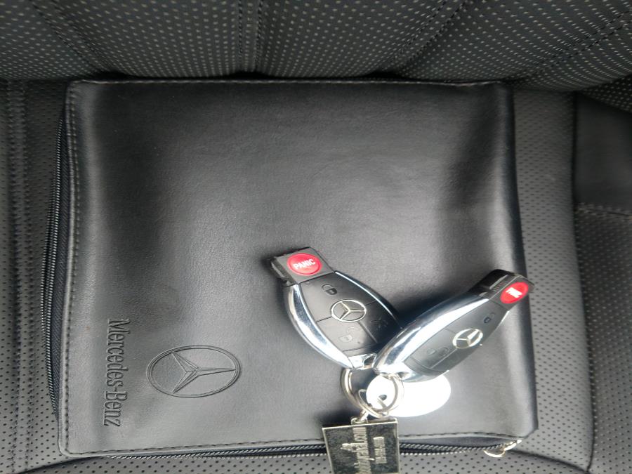 2009 Mercedes-Benz SL-Class SL550 - Photo 34