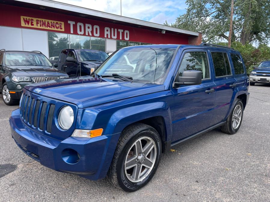 2009 Jeep Patriot FWD 4dr Sport Manual, available for sale in East Windsor, Connecticut | Toro Auto. East Windsor, Connecticut