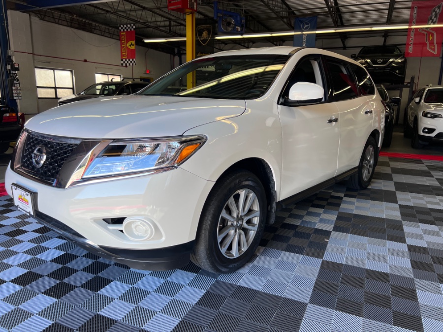 2014 Nissan Pathfinder 4WD 4dr SV, available for sale in Ronkonkoma, New York | MP Motors Inc. Ronkonkoma, New York