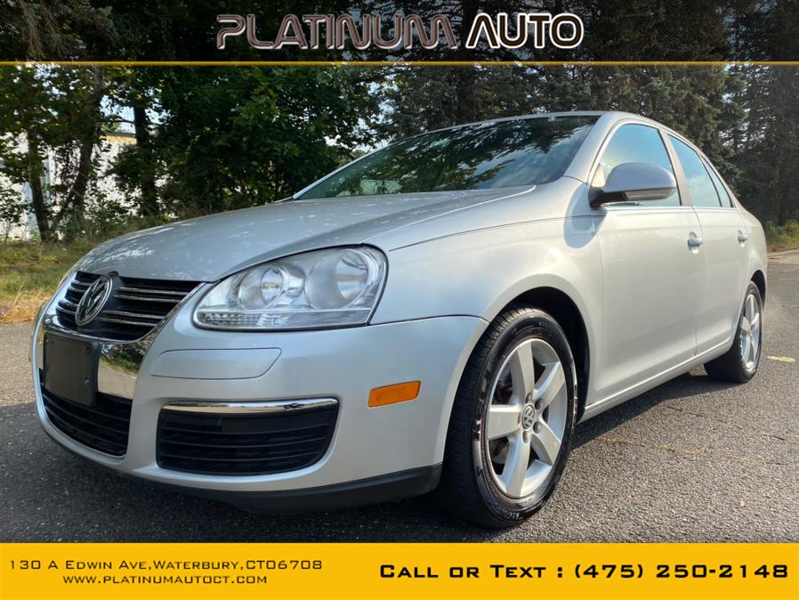 2009 Volkswagen Jetta Sedan 4dr Auto SE, available for sale in Waterbury, Connecticut | Platinum Auto Care. Waterbury, Connecticut