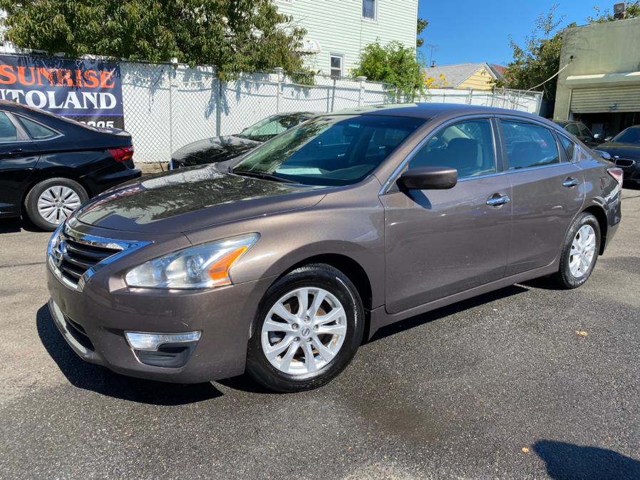 2014 Nissan Altima 4dr Sdn I4 2.5 S, available for sale in Jamaica, New York | Sunrise Autoland. Jamaica, New York