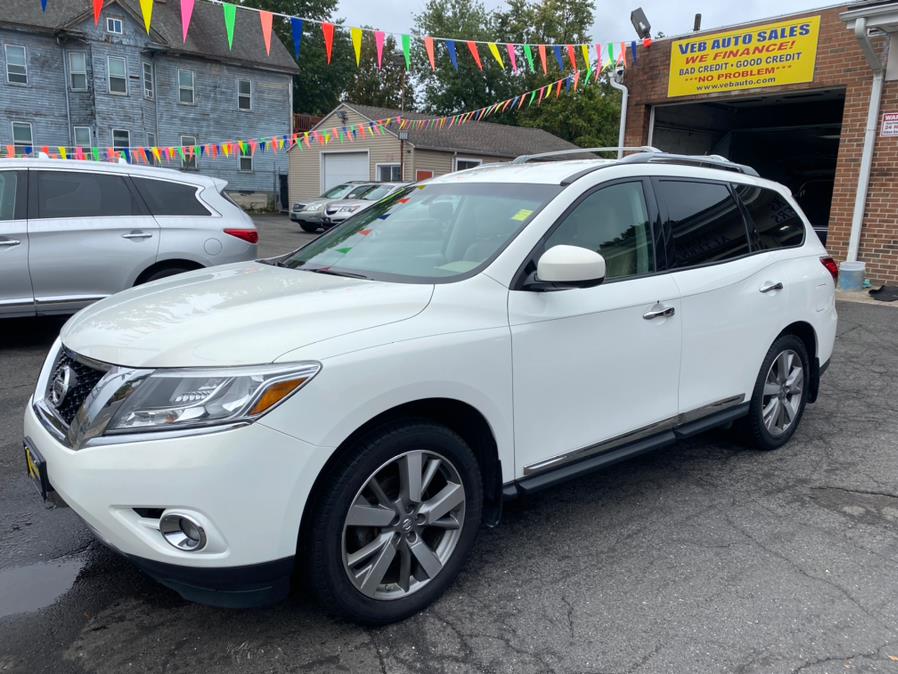 2013 Nissan Pathfinder 4WD 4dr Platinum, available for sale in Hartford, Connecticut | VEB Auto Sales. Hartford, Connecticut