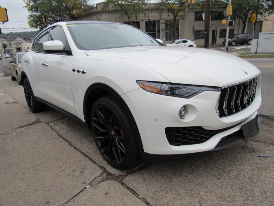 2017 Maserati Levante 3.0L, available for sale in Paterson, New Jersey | MFG Prestige Auto Group. Paterson, New Jersey