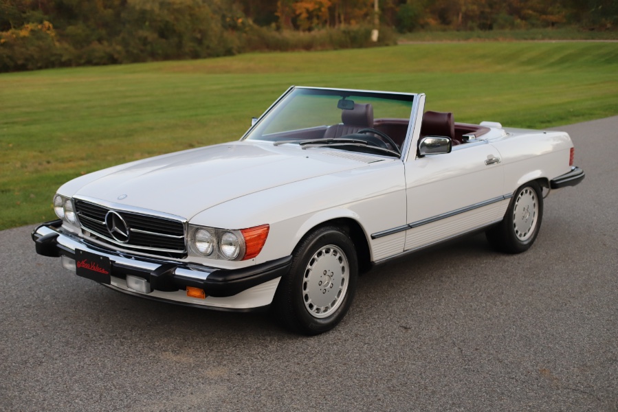 1988 Mercedes-Benz 560 Series 2dr Roadster 560SL, available for sale in North Salem, New York | Meccanic Shop North Inc. North Salem, New York