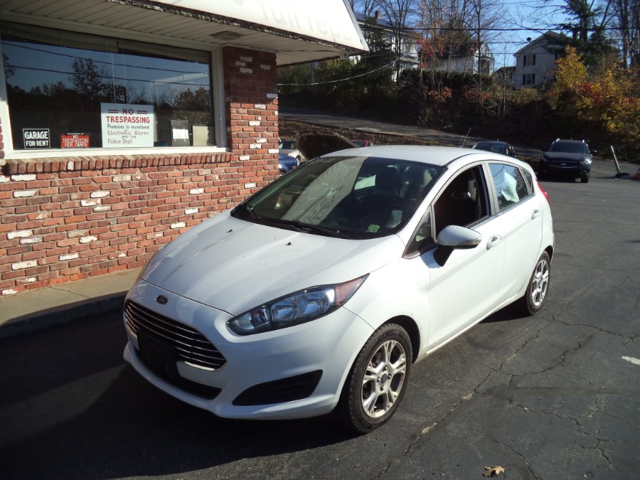 2016 Ford Fiesta 5dr HB SE, available for sale in Naugatuck, Connecticut | Riverside Motorcars, LLC. Naugatuck, Connecticut