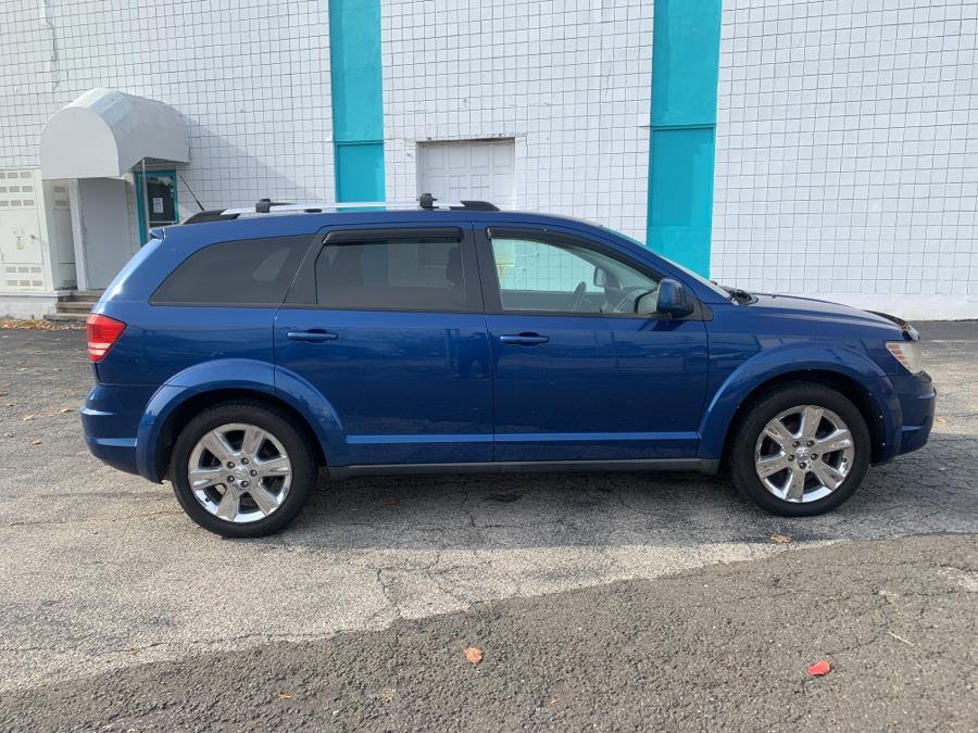 2010 Dodge Journey FWD 4dr SXT, available for sale in Milford, Connecticut | Dealertown Auto Wholesalers. Milford, Connecticut