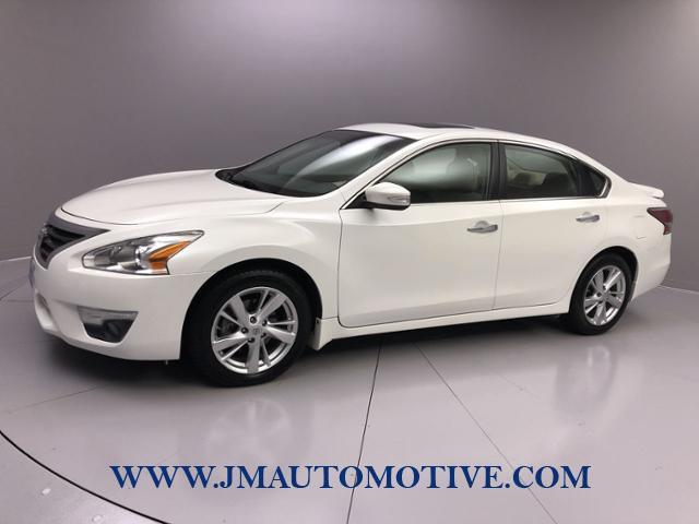 2014 Nissan Altima 4dr Sdn I4 2.5 SV, available for sale in Naugatuck, Connecticut | J&M Automotive Sls&Svc LLC. Naugatuck, Connecticut