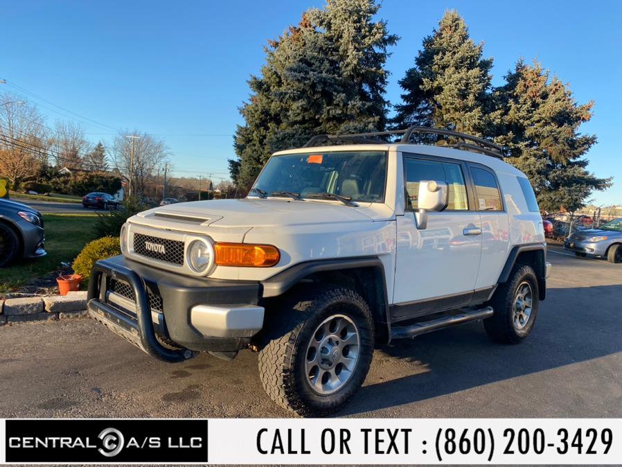 2012 Toyota FJ Cruiser 4WD 4dr Auto (Natl), available for sale in East Windsor, Connecticut | Central A/S LLC. East Windsor, Connecticut