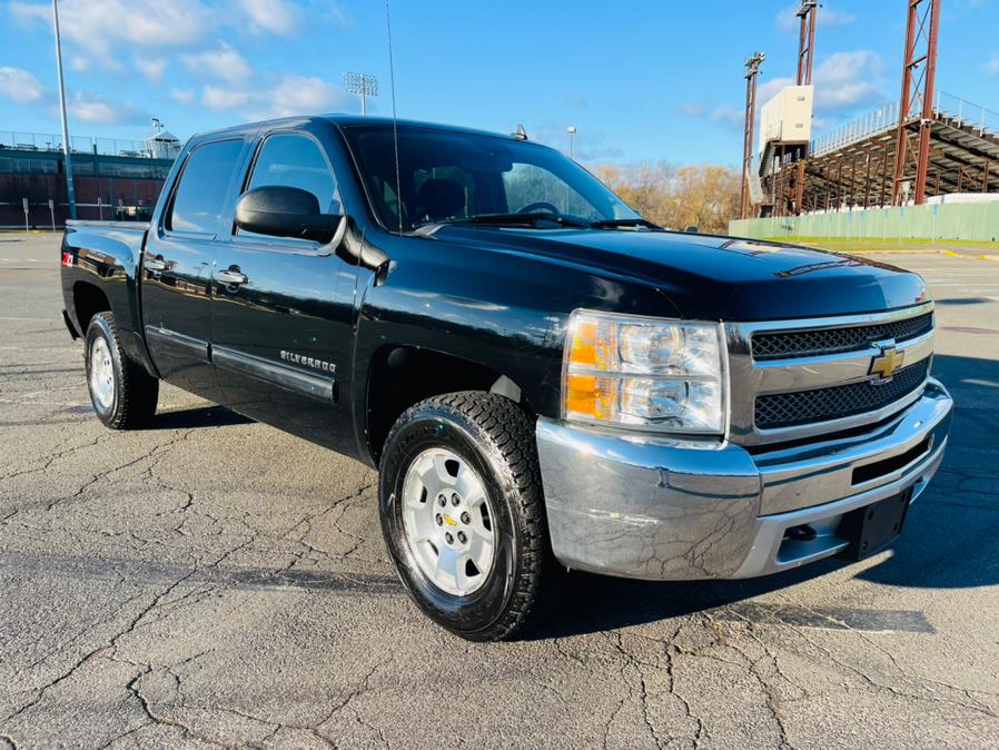 2012 Chevrolet Silverado 1500 4WD Crew Cab 143.5" LT, available for sale in New Britain, Connecticut | Supreme Automotive. New Britain, Connecticut