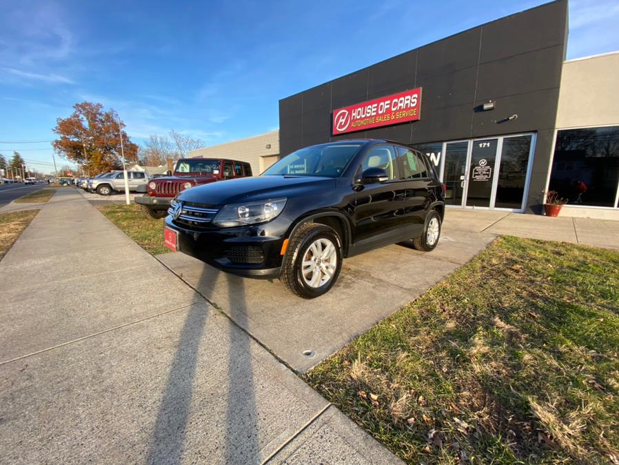 2012 Volkswagen Tiguan 2WD 4dr Auto LE, available for sale in Meriden, Connecticut | House of Cars CT. Meriden, Connecticut 2012 Volkswagen Tiguan 2WD 4dr Auto LE, available for sale in Meriden, Connecticut | House of Cars CT. Meriden, Connecticut