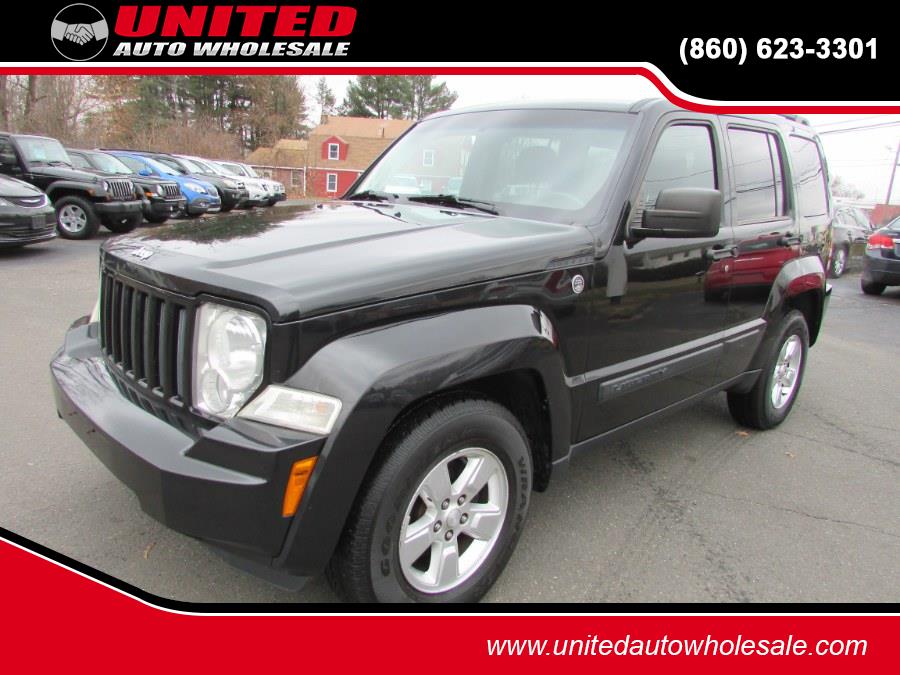 2012 Jeep Liberty 4WD 4dr Arctic *Ltd Avail*, available for sale in East Windsor, Connecticut | United Auto Sales of E Windsor, Inc. East Windsor, Connecticut