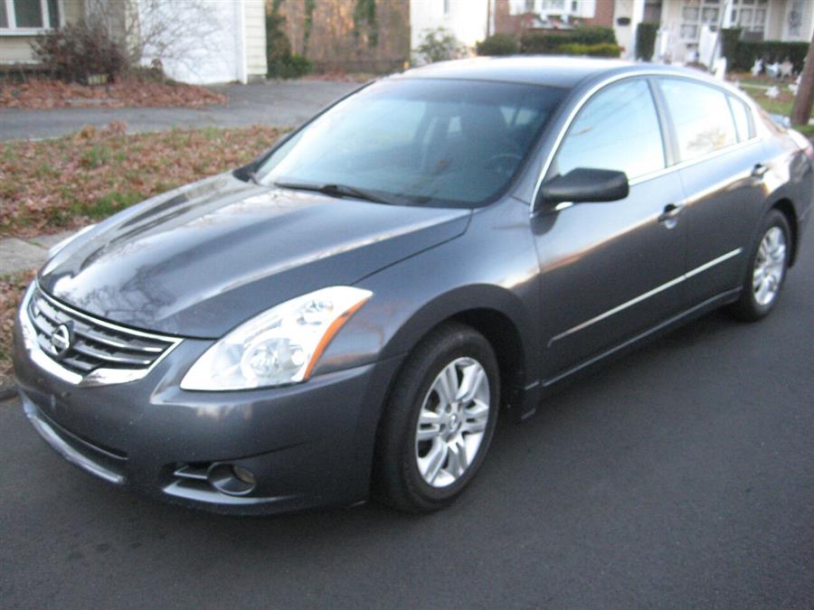 2012 Nissan Altima 2.5 S 4dr Sedan, available for sale in Massapequa, New York | Rite Choice Auto Inc.. Massapequa, New York