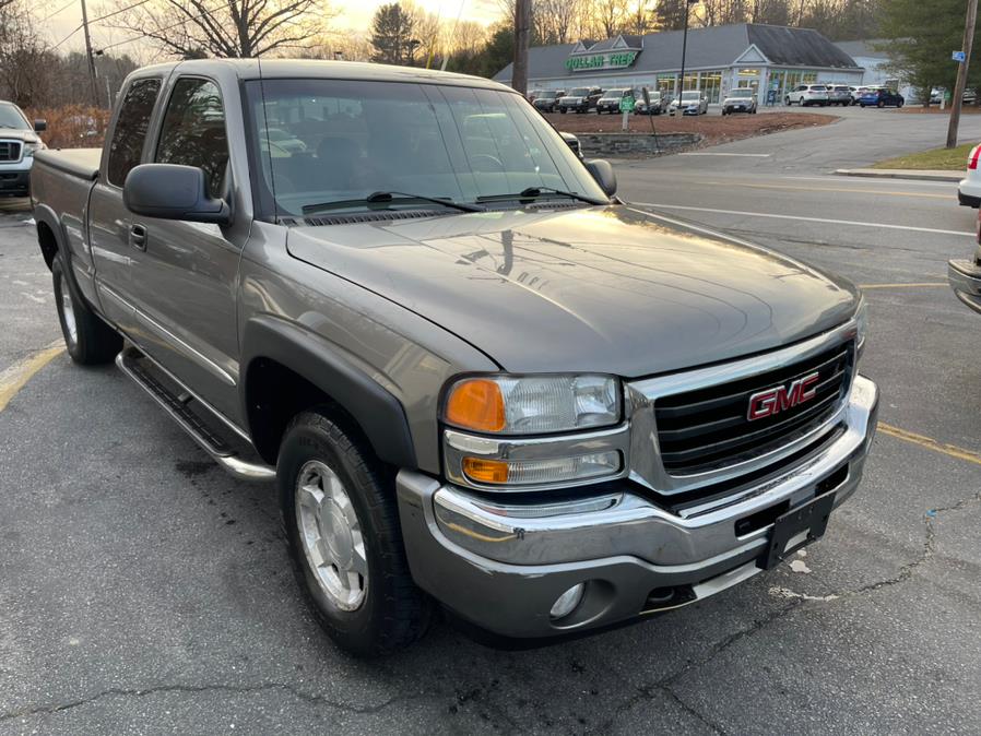 2007 GMC Sierra 1500 Classic 4WD Ext Cab 143.5" SLE1, available for sale in Leominster, Massachusetts | A & A Auto Sales. Leominster, Massachusetts