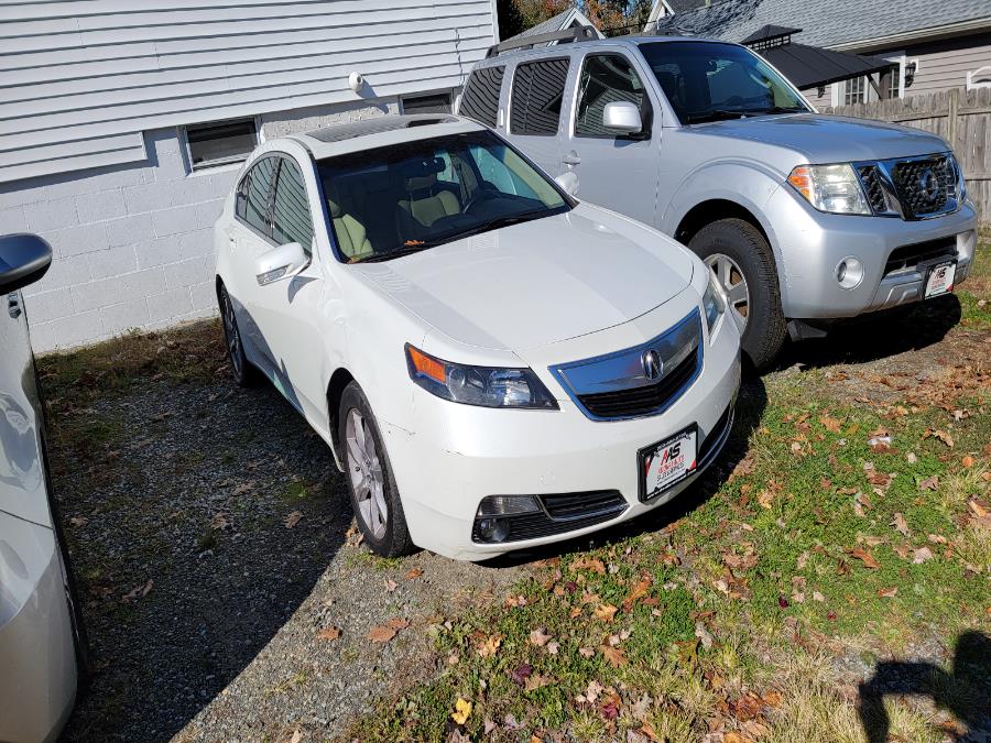 2014 Acura TL 4dr Sdn Auto 2WD, available for sale in Hamden, Connecticut | Adonai Auto Sales LLC. Hamden, Connecticut