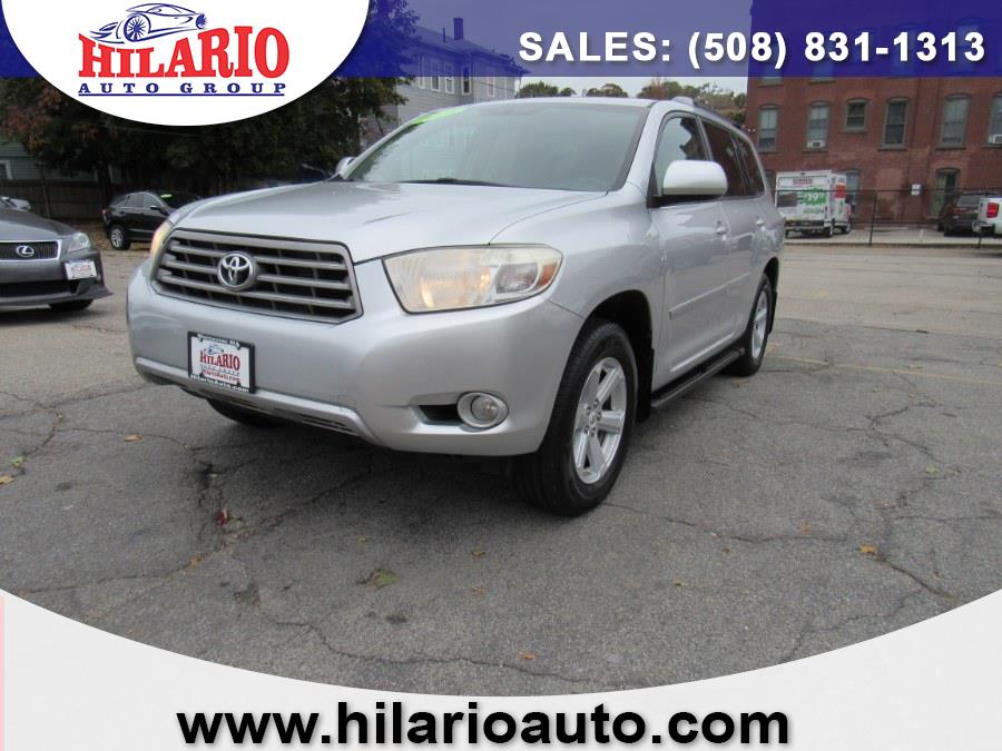 2010 Toyota Highlander SE, available for sale in Worcester, Massachusetts | Hilario's Auto Sales Inc.. Worcester, Massachusetts