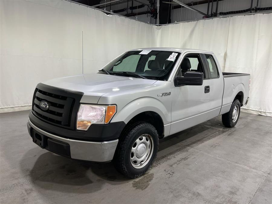 2011 Ford F-150 2WD SuperCab 145" XL, available for sale in Corona, New York | Raymonds Cars Inc. Corona, New York