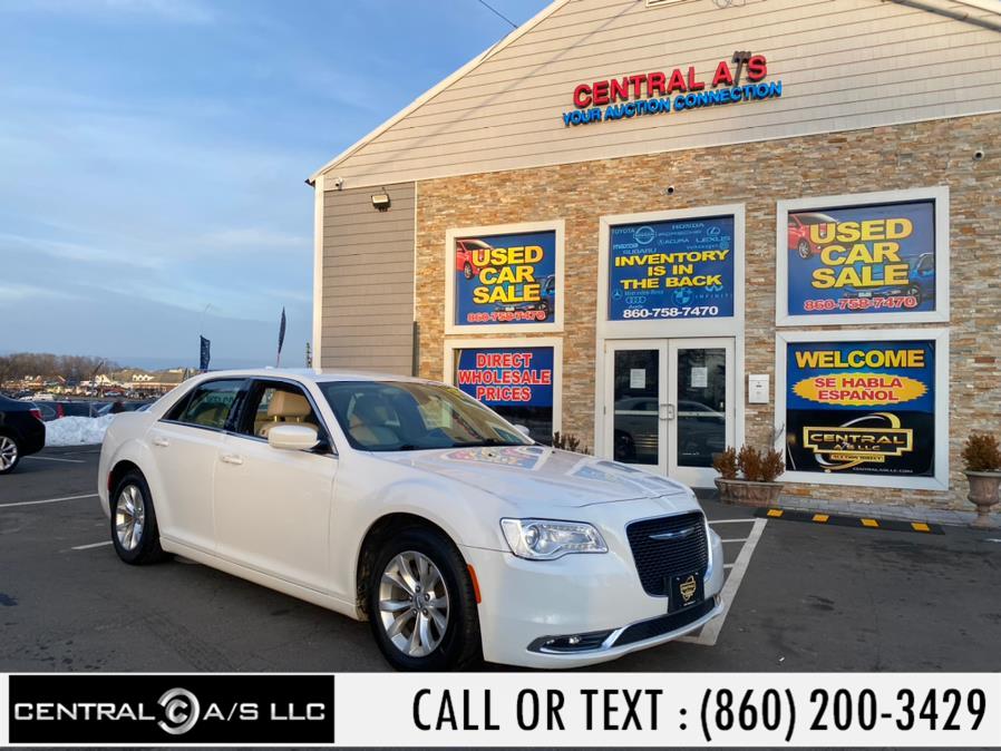 2015 Chrysler 300 4dr Sdn Limited RWD, available for sale in East Windsor, Connecticut | Central A/S LLC. East Windsor, Connecticut