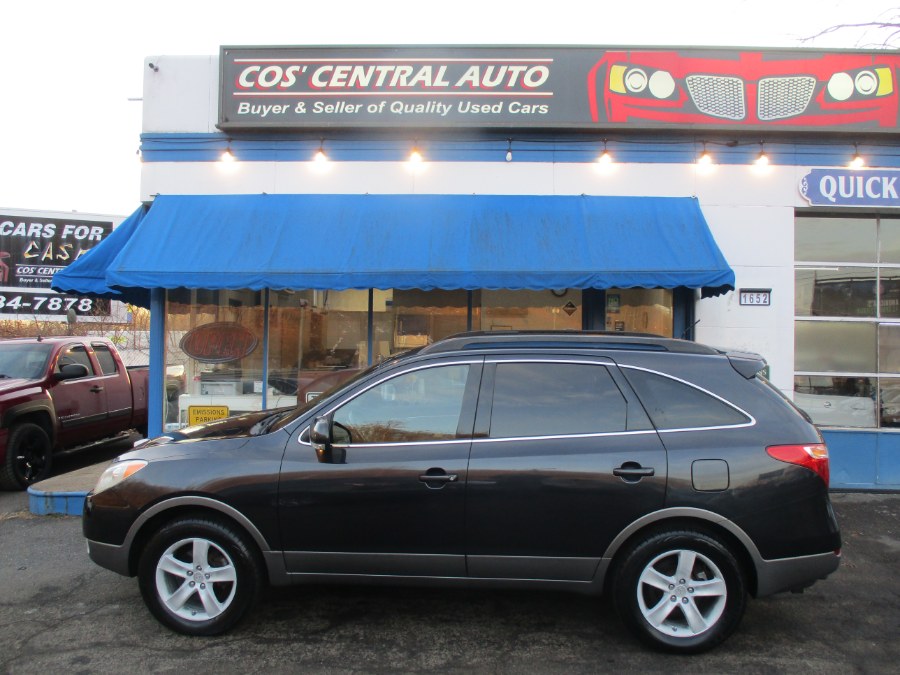 2007 Hyundai Veracruz GLS 4x4, available for sale in Meriden, Connecticut | Cos Central Auto. Meriden, Connecticut