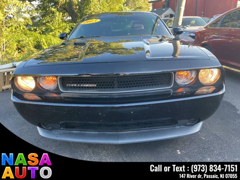 2013 Dodge Challenger 2dr Cpe SXT, available for sale in Passaic, New Jersey | Nasa Auto. Passaic, New Jersey