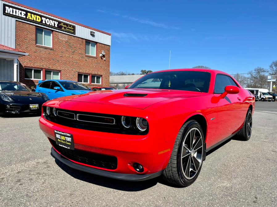 2015 Dodge Challenger 2dr Cpe R/T, available for sale in South Windsor, Connecticut | Mike And Tony Auto Sales, Inc. South Windsor, Connecticut