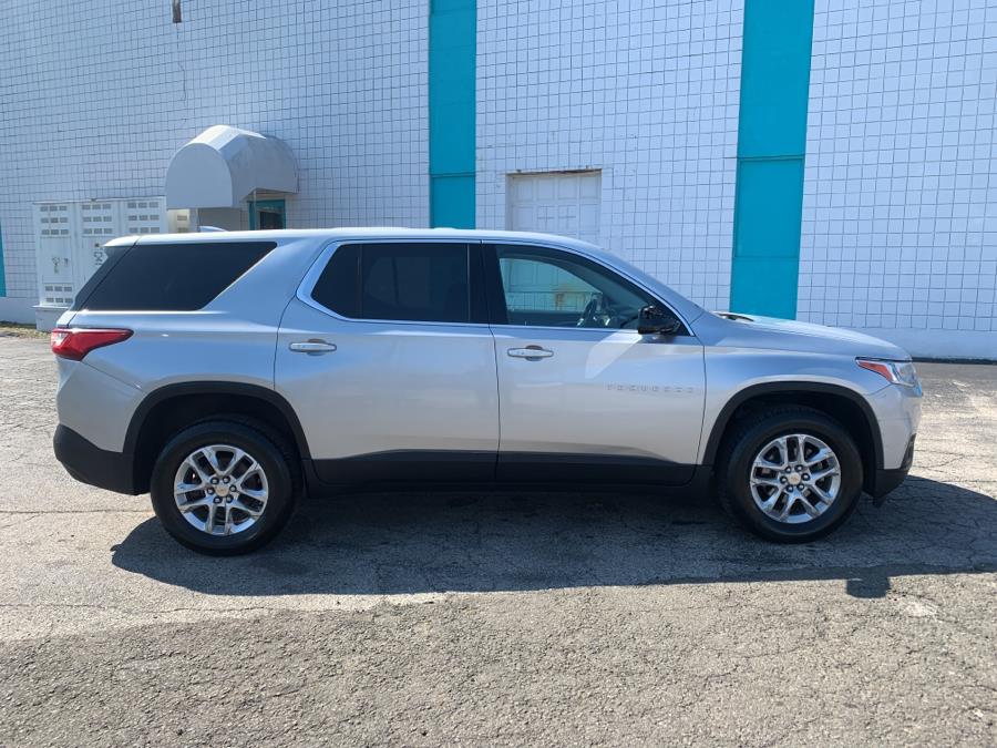 2018 Chevrolet Traverse AWD 4dr LS w/1LS, available for sale in Milford, Connecticut | Dealertown Auto Wholesalers. Milford, Connecticut