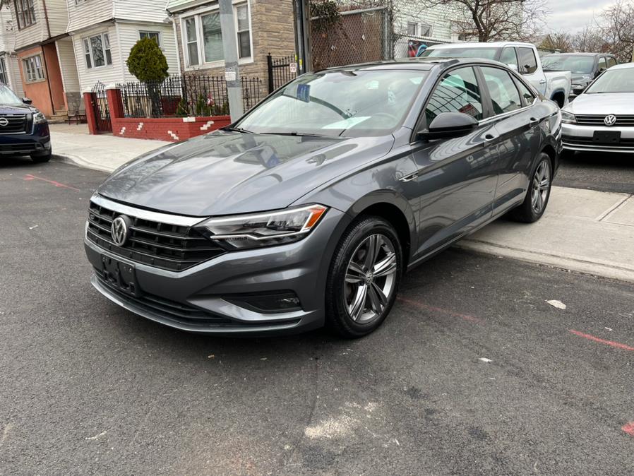 2019 Volkswagen Jetta R-Line Auto w/SULEV, available for sale in Jamaica, New York | Sunrise Autoland. Jamaica, New York