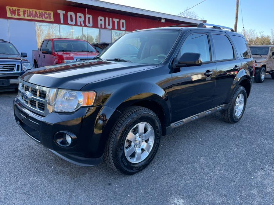 2012 Ford Escape 4WD Limited Leather & Sunroof, available for sale in East Windsor, Connecticut | Toro Auto. East Windsor, Connecticut