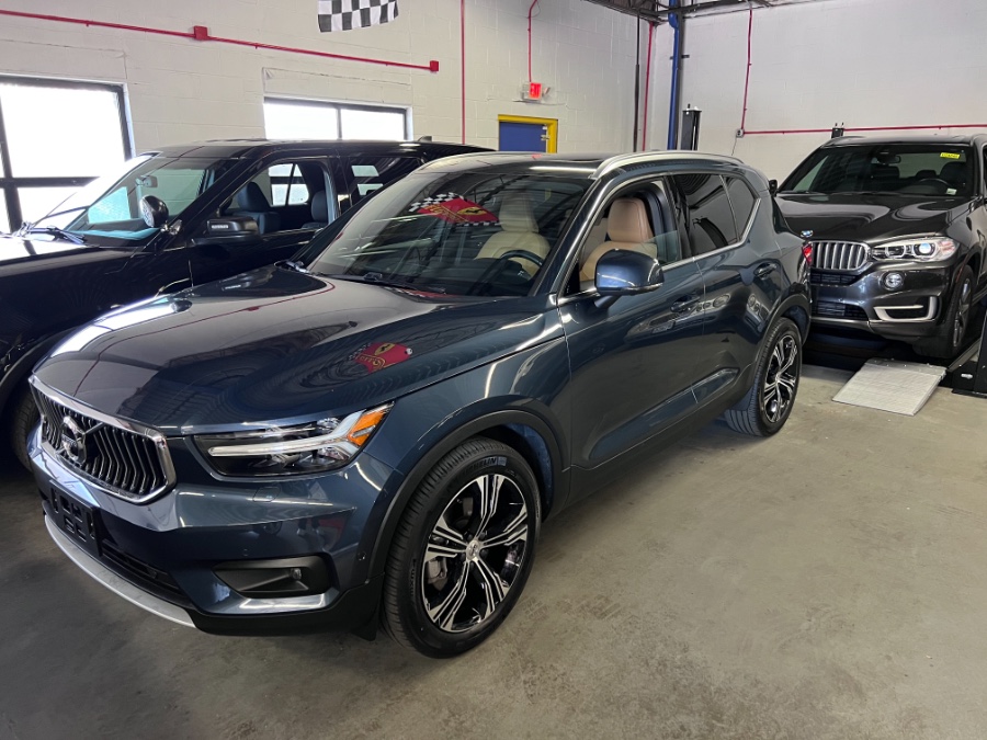 2020 Volvo XC40 T5 AWD Inscription, available for sale in Ronkonkoma, New York | MP Motors Inc. Ronkonkoma, New York