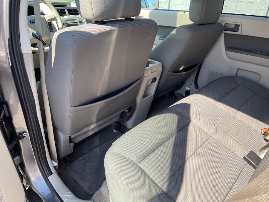 2009 Ford Escape XLT - Photo 13