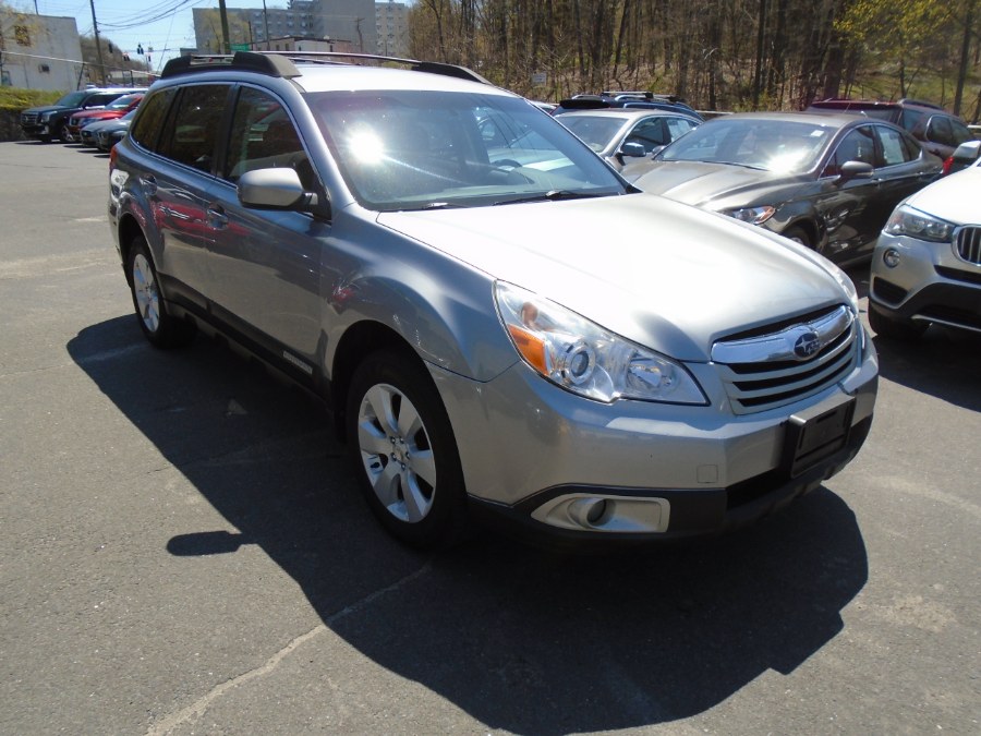 2011 Subaru Outback 4dr Wgn H4 Man 2.5i Prem AWP, available for sale in Waterbury, Connecticut | Jim Juliani Motors. Waterbury, Connecticut