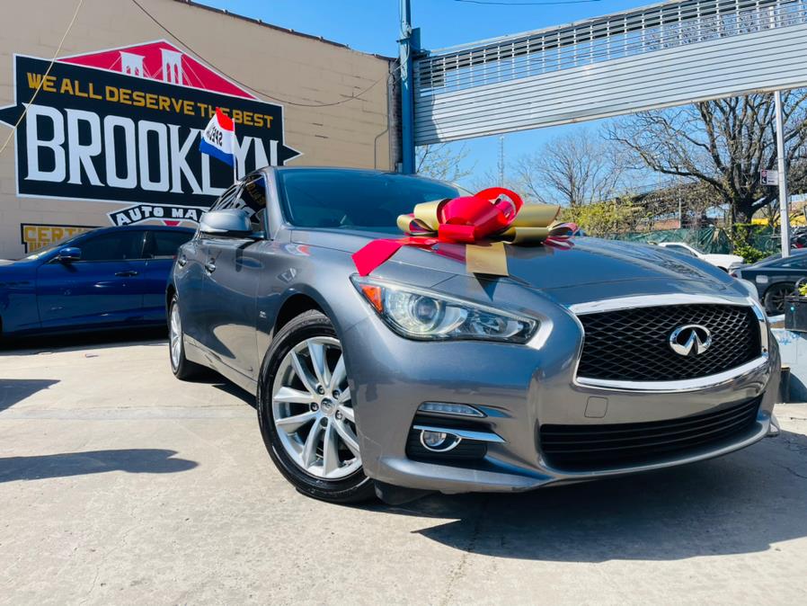 2016 INFINITI Q50 2.0t Premium's photo